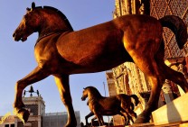 The bronze horseQuadriga on Saint Marks facade -