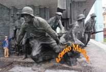 Varsaw War Monument